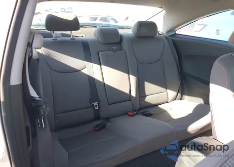 2014 Hyundai Elantra z USA, uszkodzony, nr VIN KMHDH6AH9EU024939